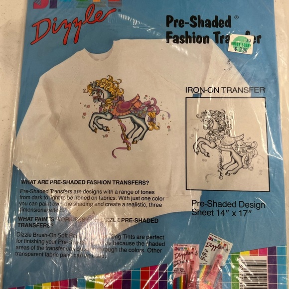 Dizzle Pre-Shaded Fashion Iron On Transfer CAROUSEL HORSE Vintage New - Picture 1 of 3